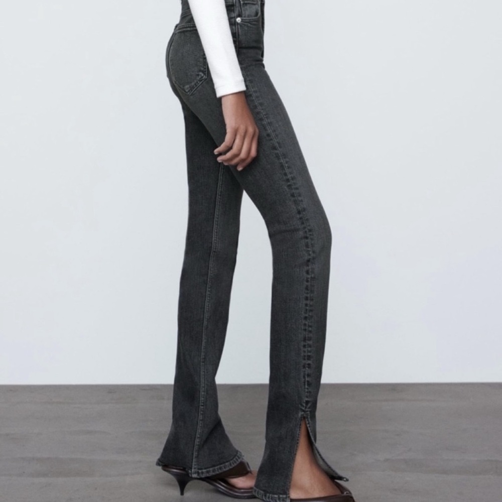 ZARA black / dark grey skinny jeans with flare slit size 6